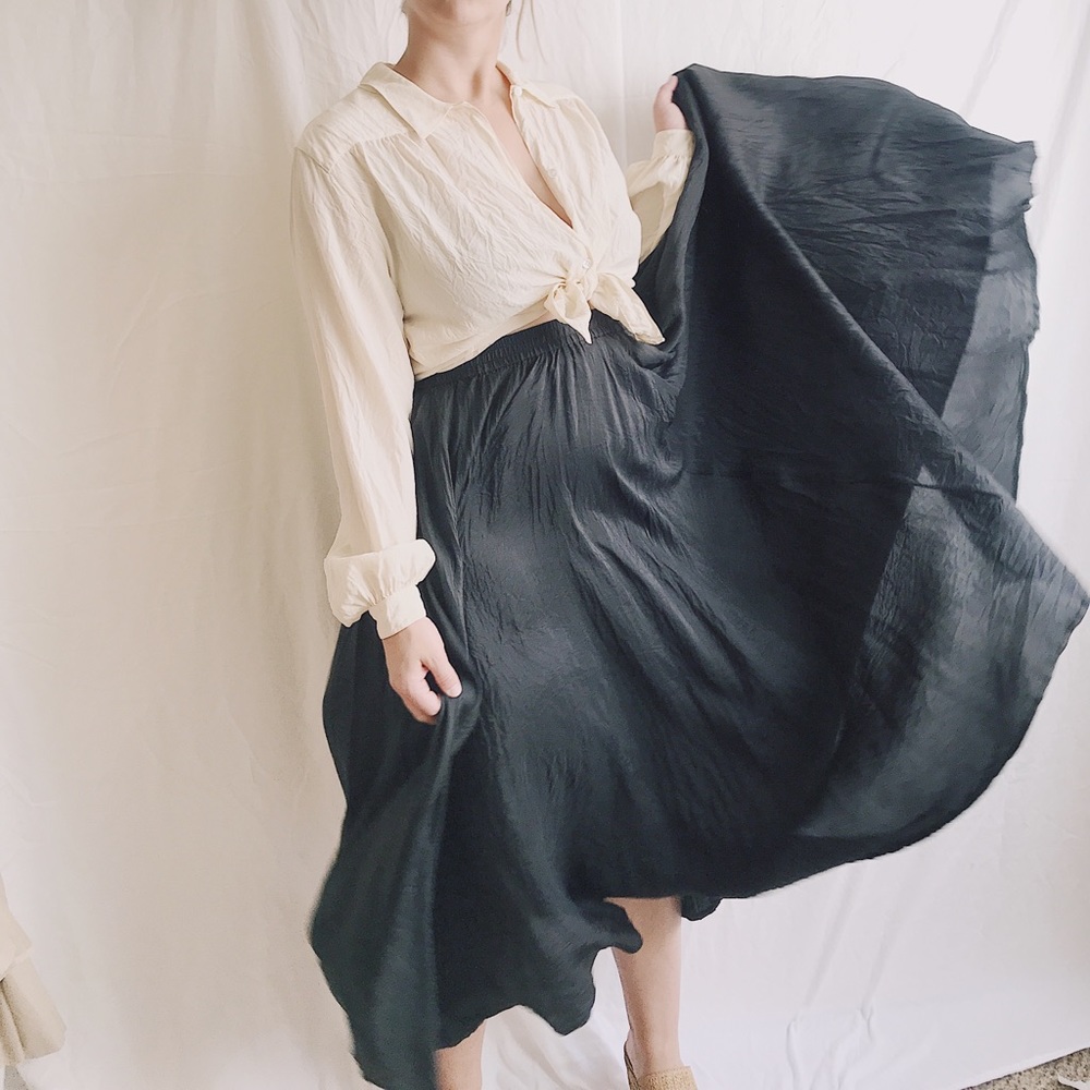Vintage 100% Silk Flowy Maxi Skirt